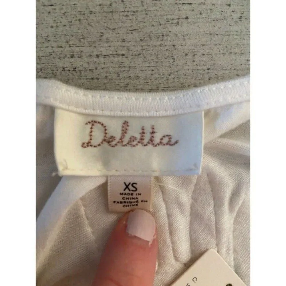 NWT Anthropologie Deletta Ivory lace detail 3/4 sleeve top (size extra small)